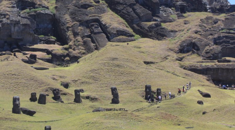 Как изготавливали каменные статуи на острове Пасхи