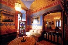 Интерьер замка Нойшванштайн Интерьер замка Нойшванштайн