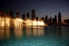 Танцующий фонтан Бурж Хaлифа в Дубае