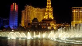 Танцующий фонтан Белладжио (Bellagio) в Лас-Вегасе