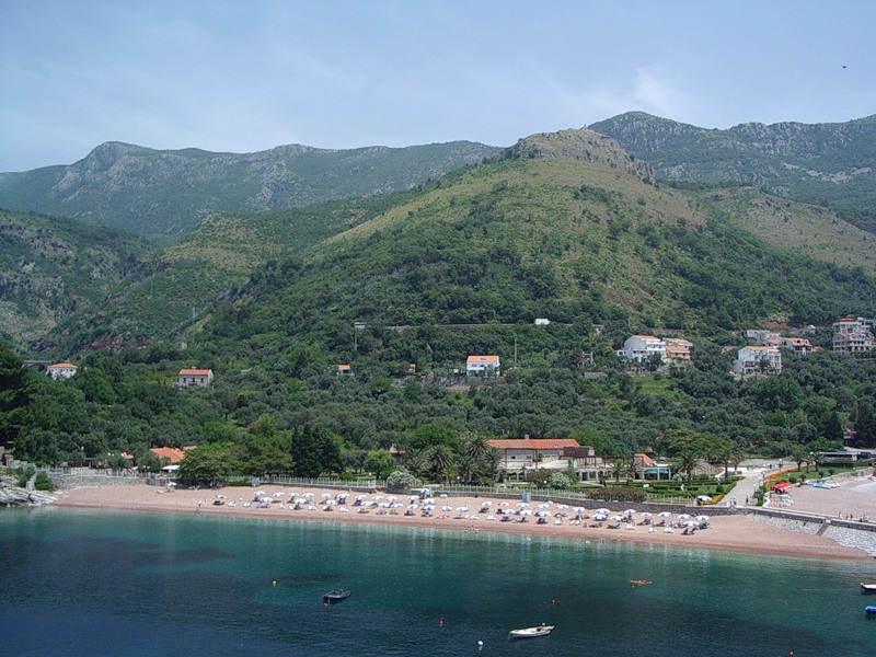 Пляжи Черногории с голубыми флагами